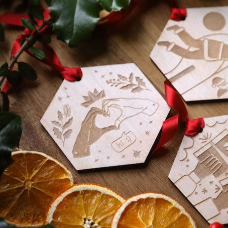 '7 Acts of Soundness' 12 DAYS Christmas Decoration