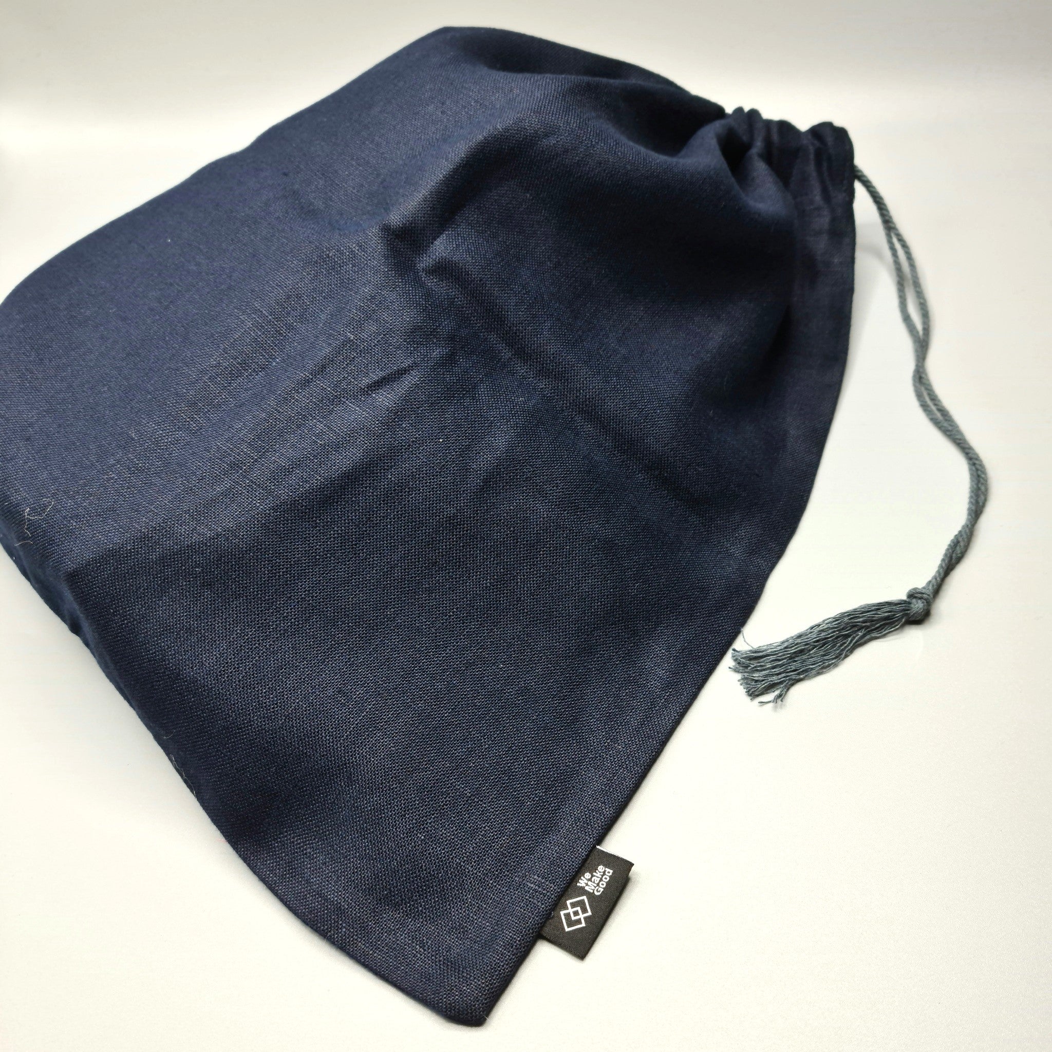 Custom linen drawstring discount bags